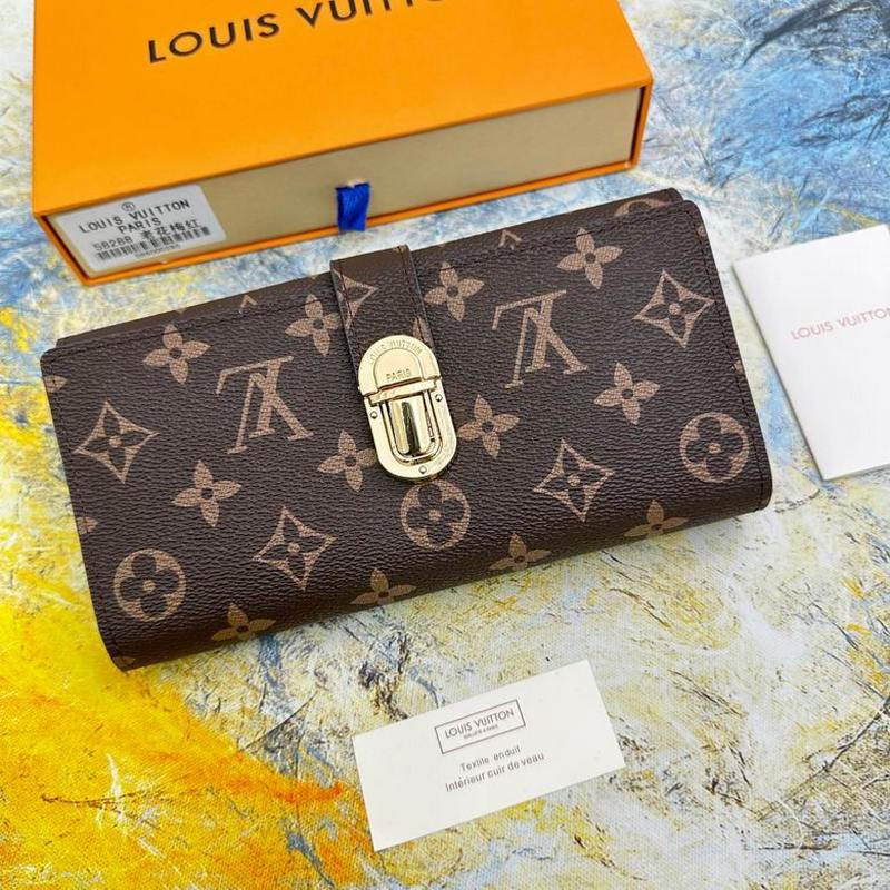 LV Wallets 137